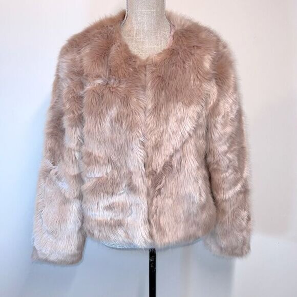 New Carolina Belle Montreal Faux Fur Champagne Rose Jacket VERY TRENDY   SIZE L - Picture 2 of 8